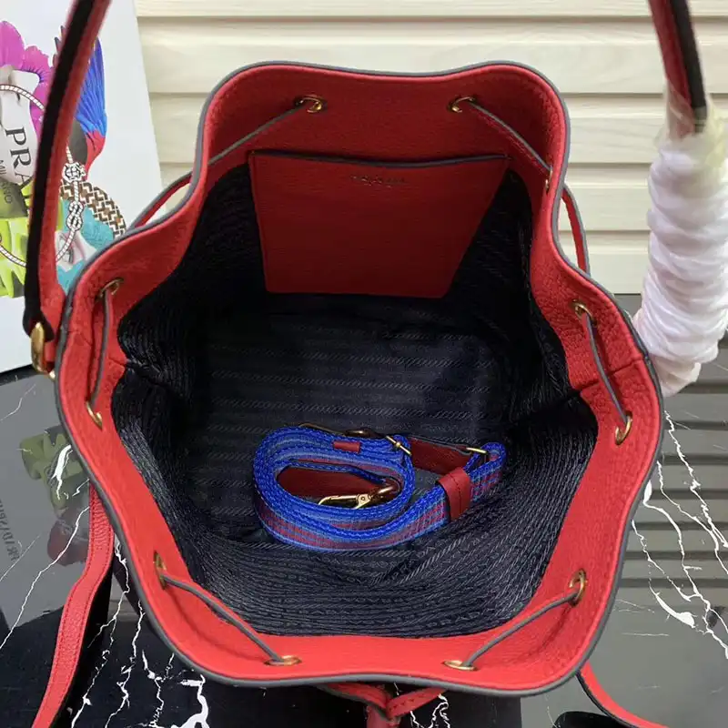 Pra*a bags 1907bp0008