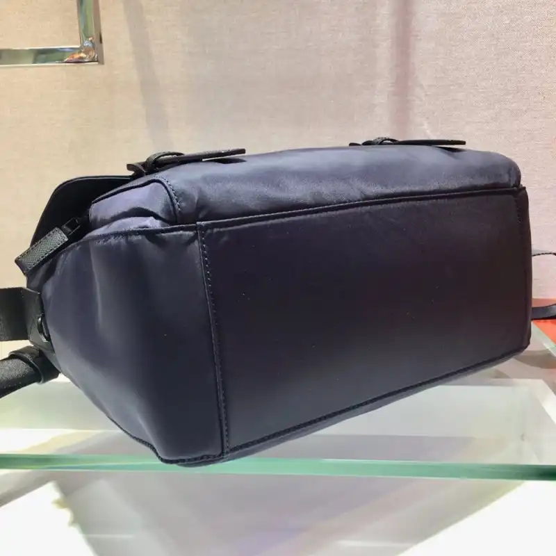 Pra*a bags 1910bb0060