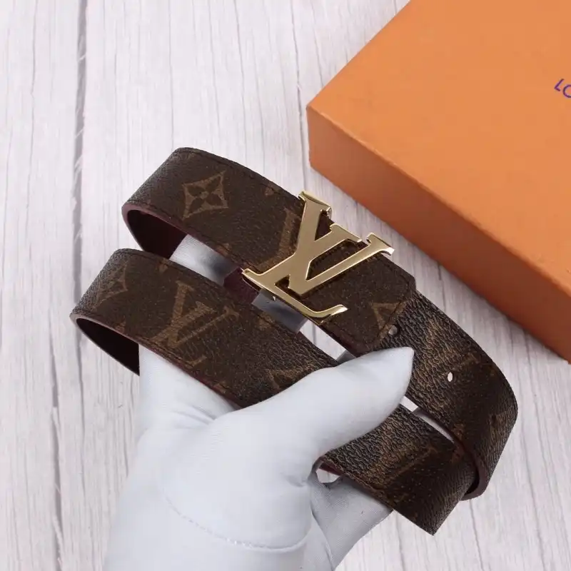 LV s Belte 1911X0023