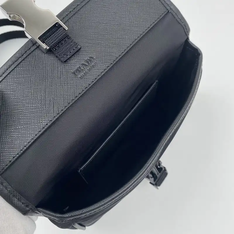 Pra*a bags 206b570134