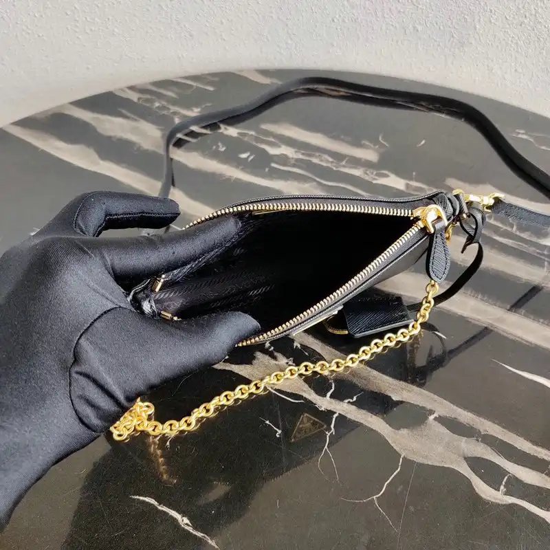 Pra*a bags 206fy0039