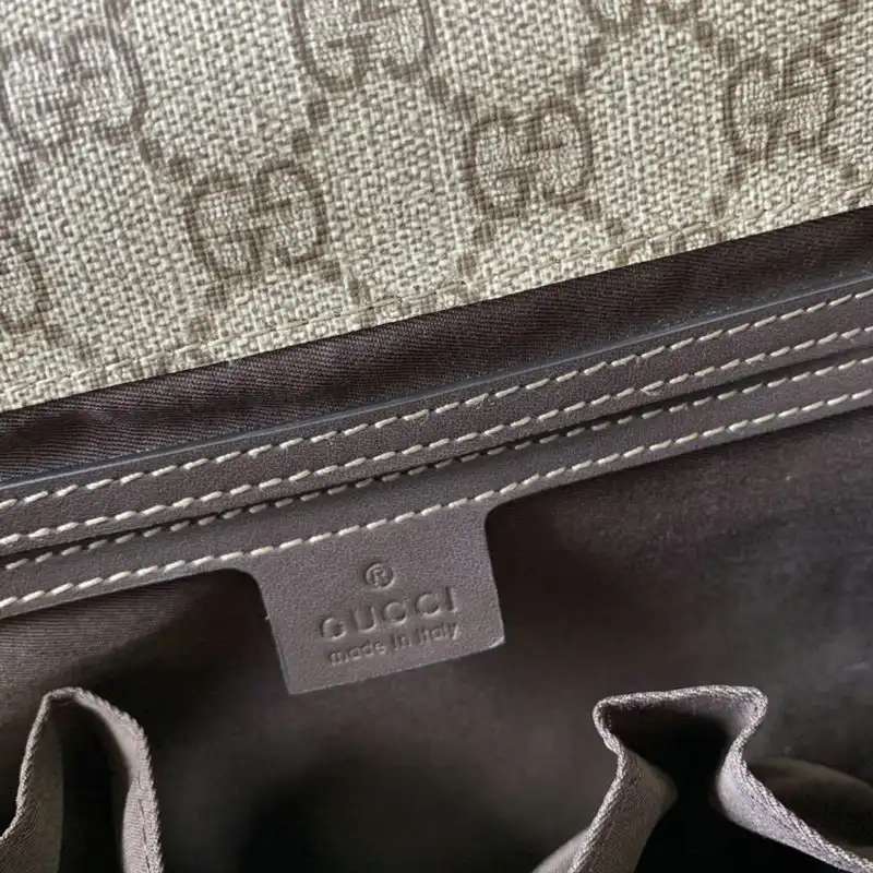 G*u*i bags 208b570061