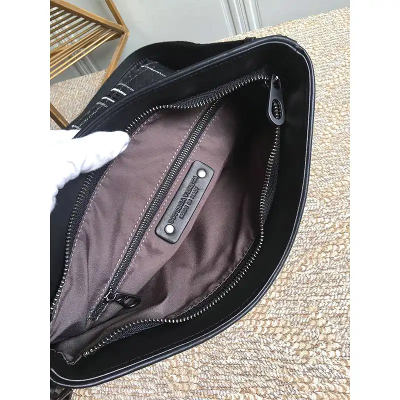 bo*te*ga Ve*ne*ta bag 2108sf0168