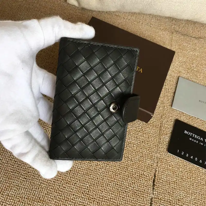 bo*te*ga Ve*ne*ta bag 2108sf0184