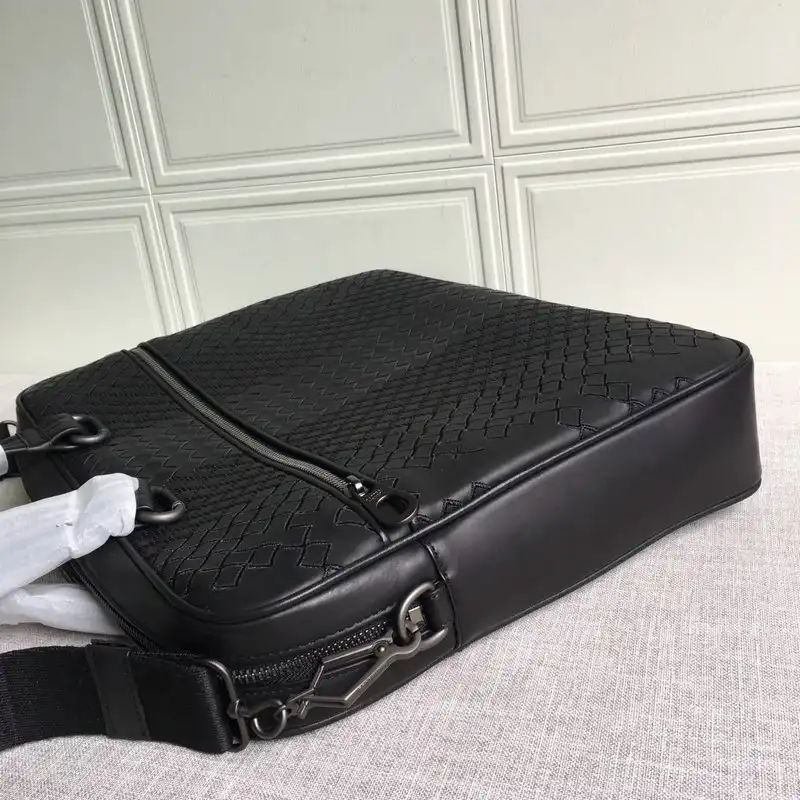 bo*te*ga Ve*ne*ta bag 2108sf0215