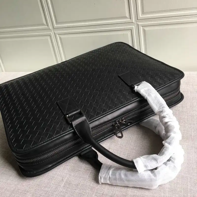 bo*te*ga Ve*ne*ta bag 2108sf0216