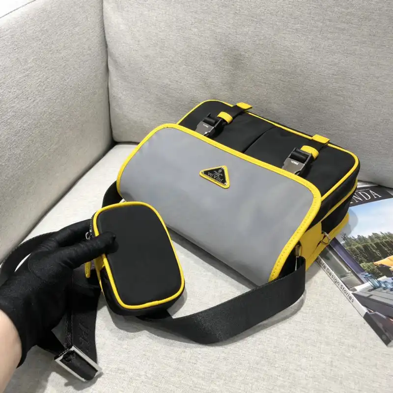 Pra*a s bags 2110yz0024