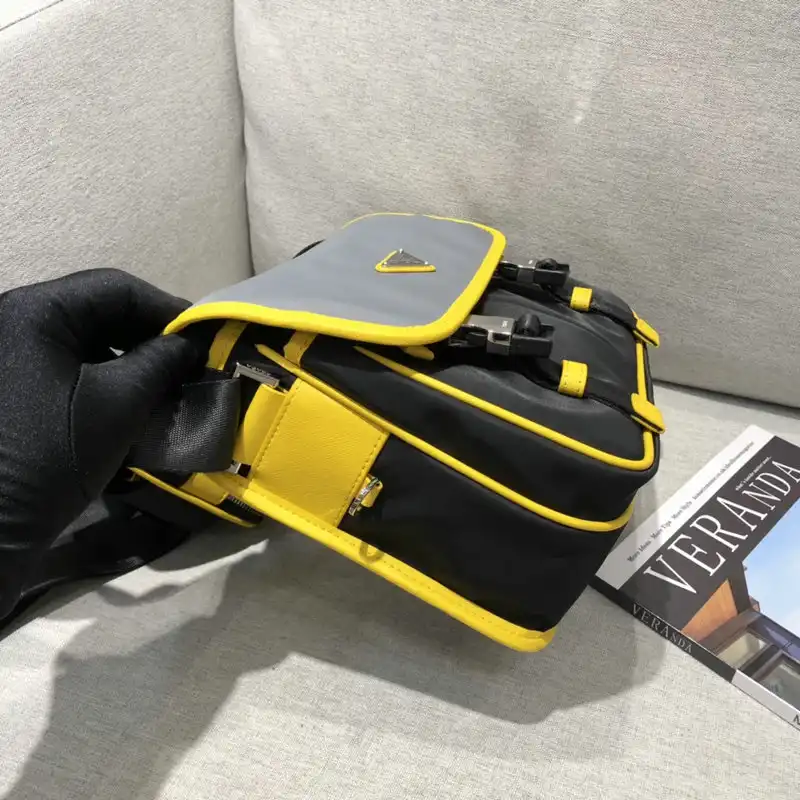 Pra*a s bags 2110yz0024