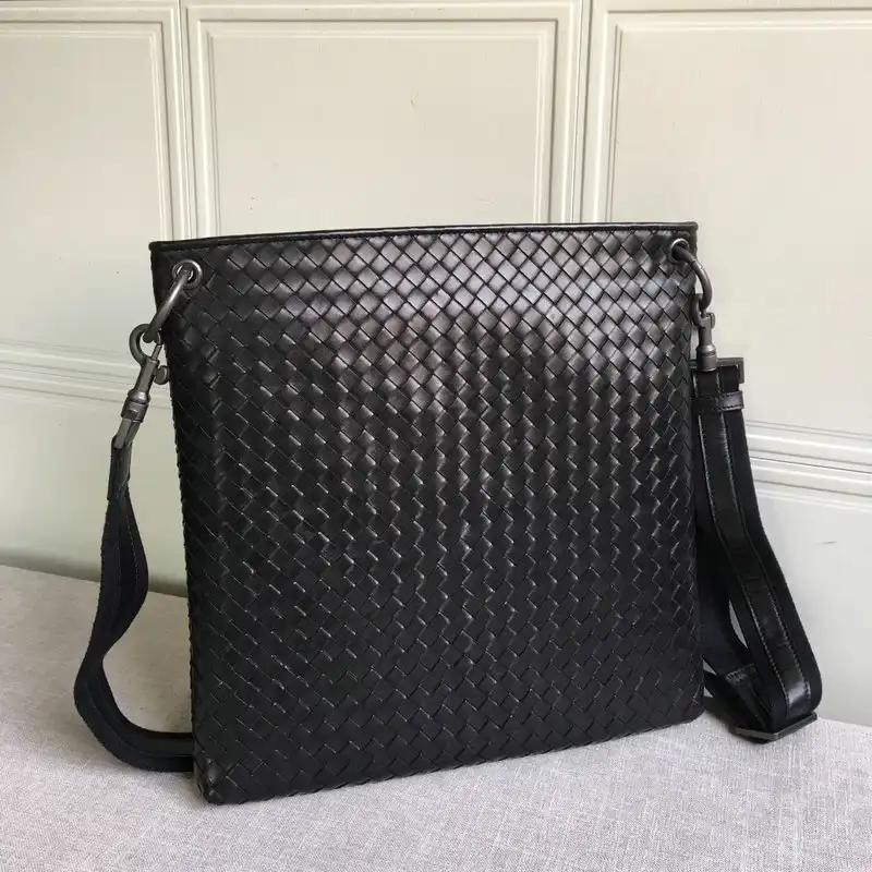 bo*te*ga Ve*ne*ta bag 2112sf0104