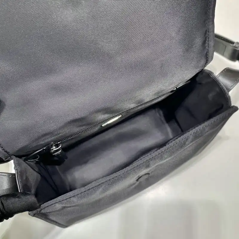 Pra*a bag 2112yz0084