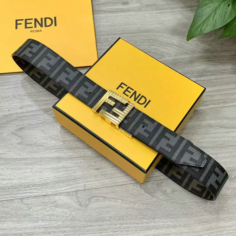 F**di belts 2204xa0221