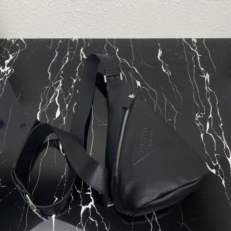 Pra*a bag 2209yz0047