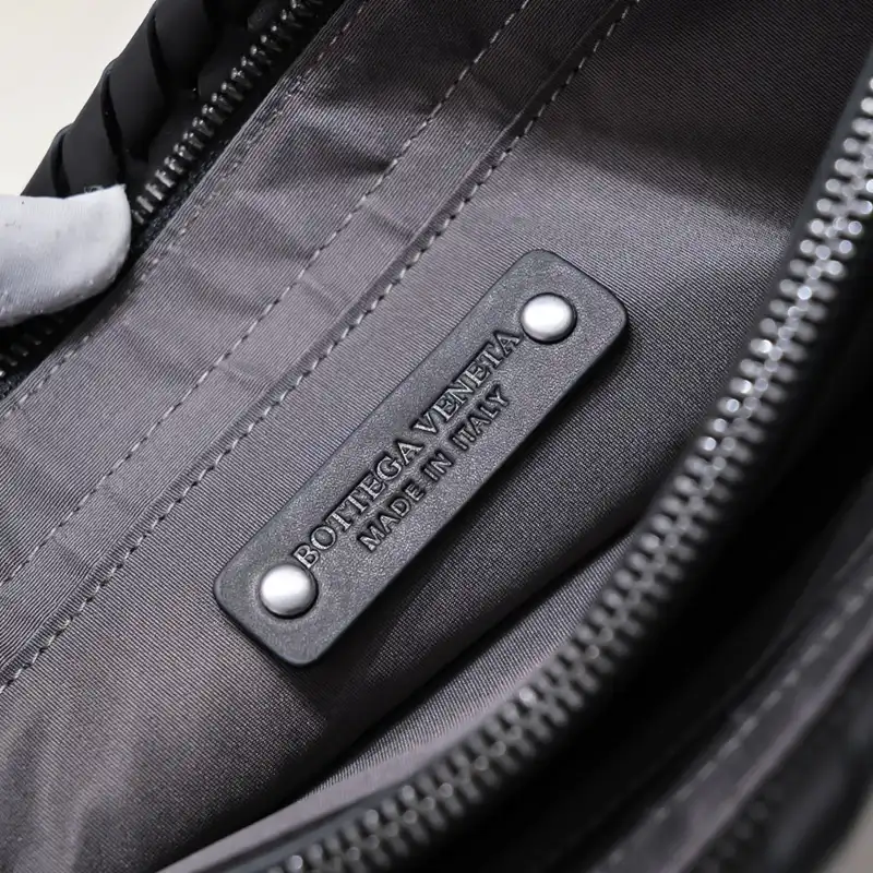 bo*te*ga Ve*ne*ta bags 2401ya0012