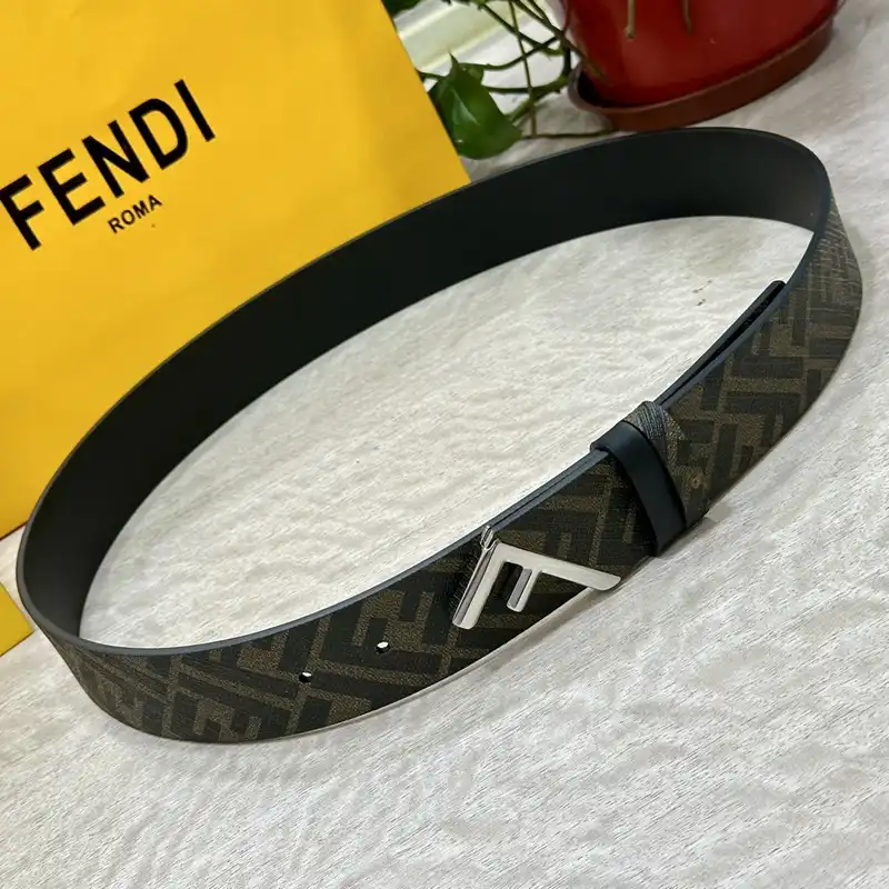F**di belts 2410xa0298