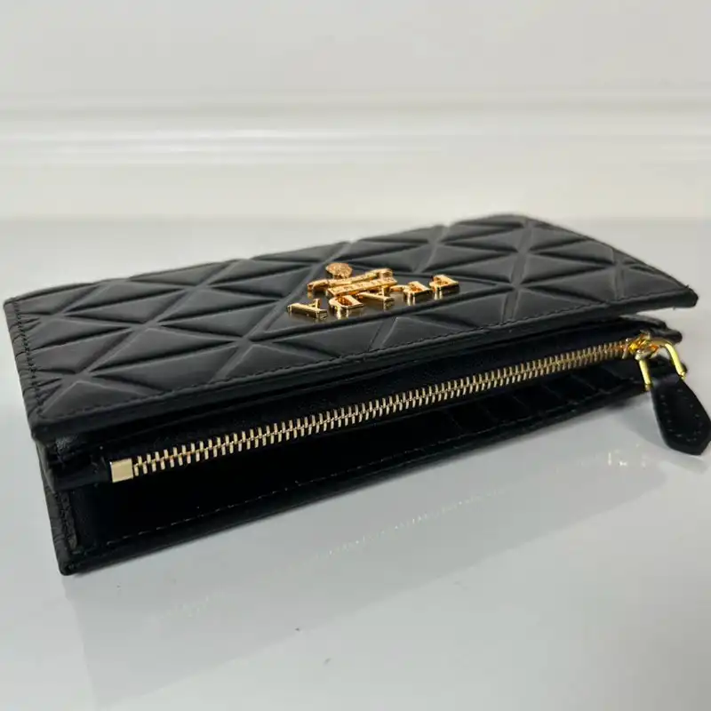 Pra*a bags 2411ya0013