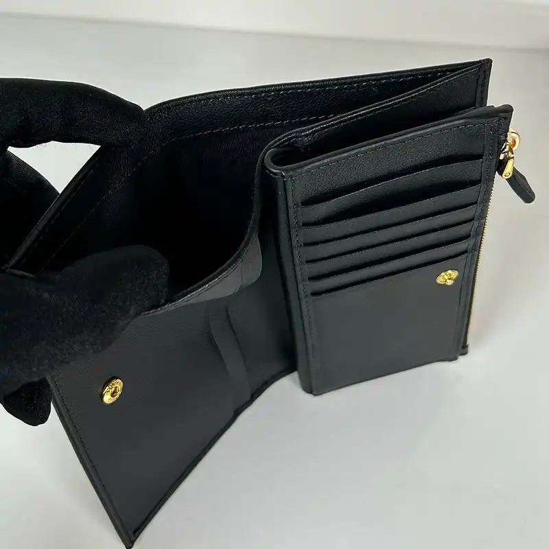 Pra*a bags 2411ya0013