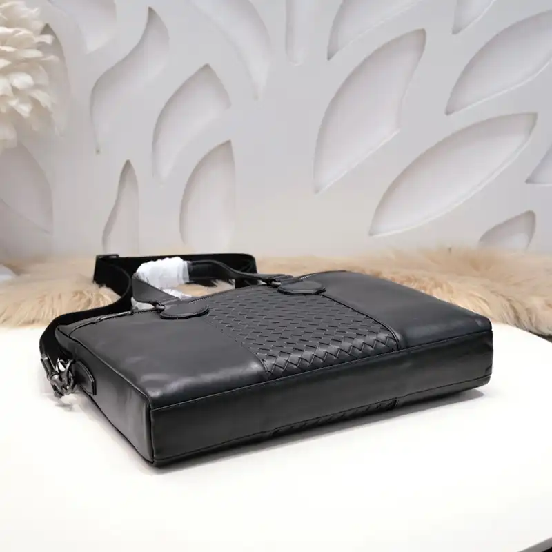 bo*te*ga Ve*ne*ta bags 2411ya0048