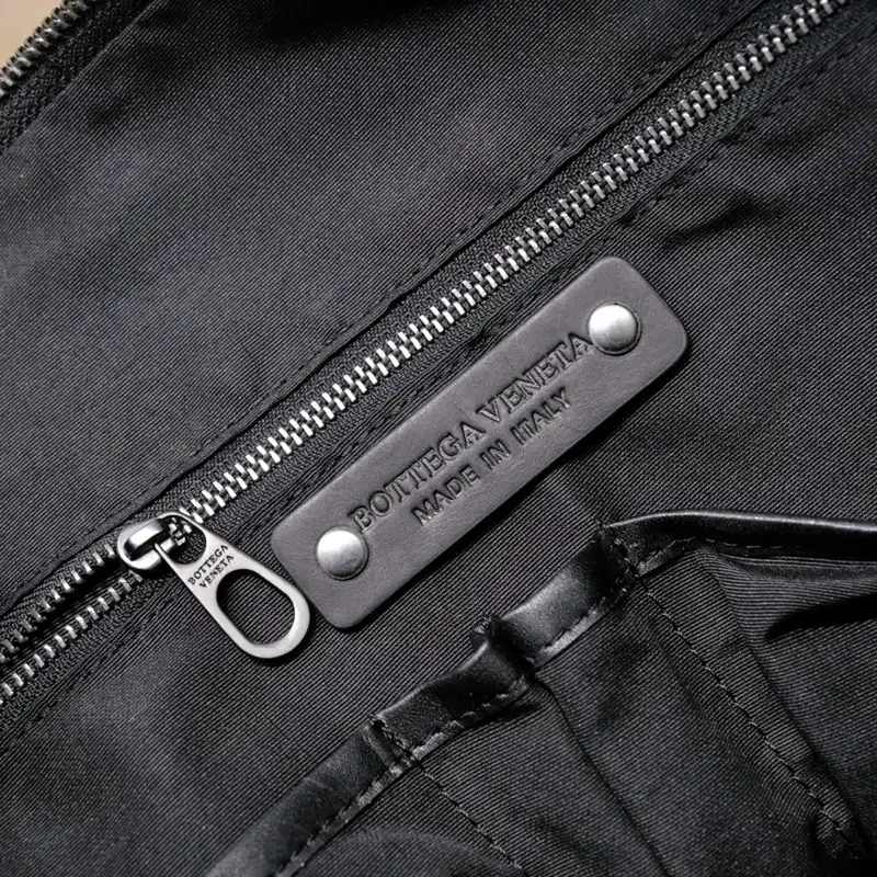 bo*te*ga Ve*ne*ta bags 2411ya0048