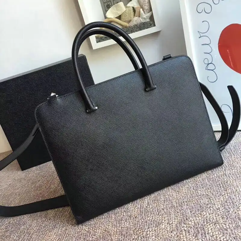 Pra*a bags 2012sh0070