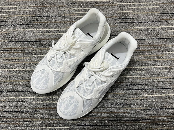 practical D*or sneaker 1261