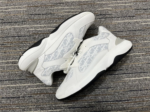 practical D*or sneaker 1261