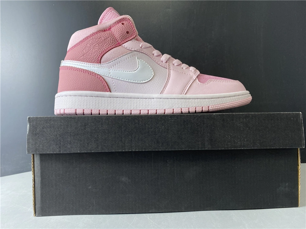 Snug Jordan1 Mid Digital Pink CW5379- 3756