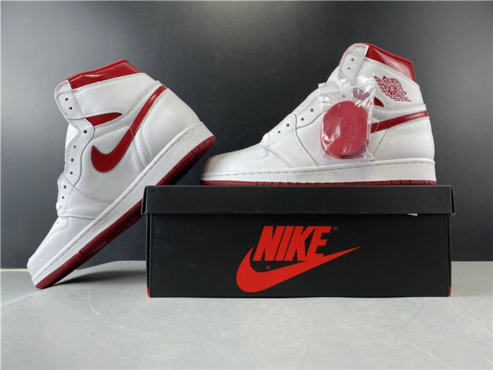 Resilient Jordan1 Retro Metallic Red 555088- 3768