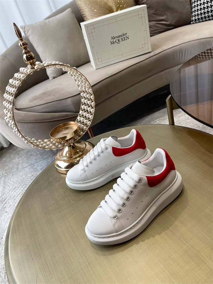 Mc Queen Sustainable 2532