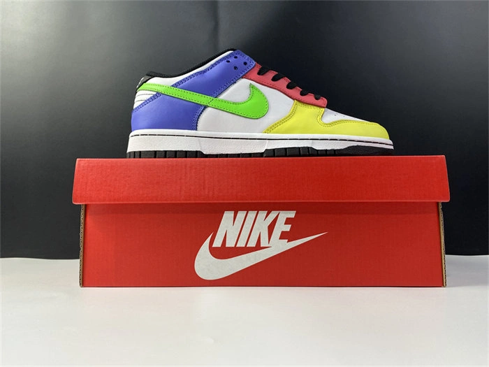 Timeless Nike Dunk Low Green Strike DD1503- 4871